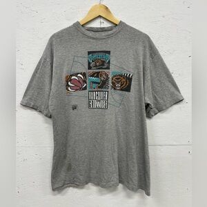 Vintage 90s Vancouver Grizzlies Tee, Size M, 90s
